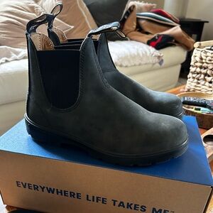 Blundstone Rustic Black Women’s 9.5